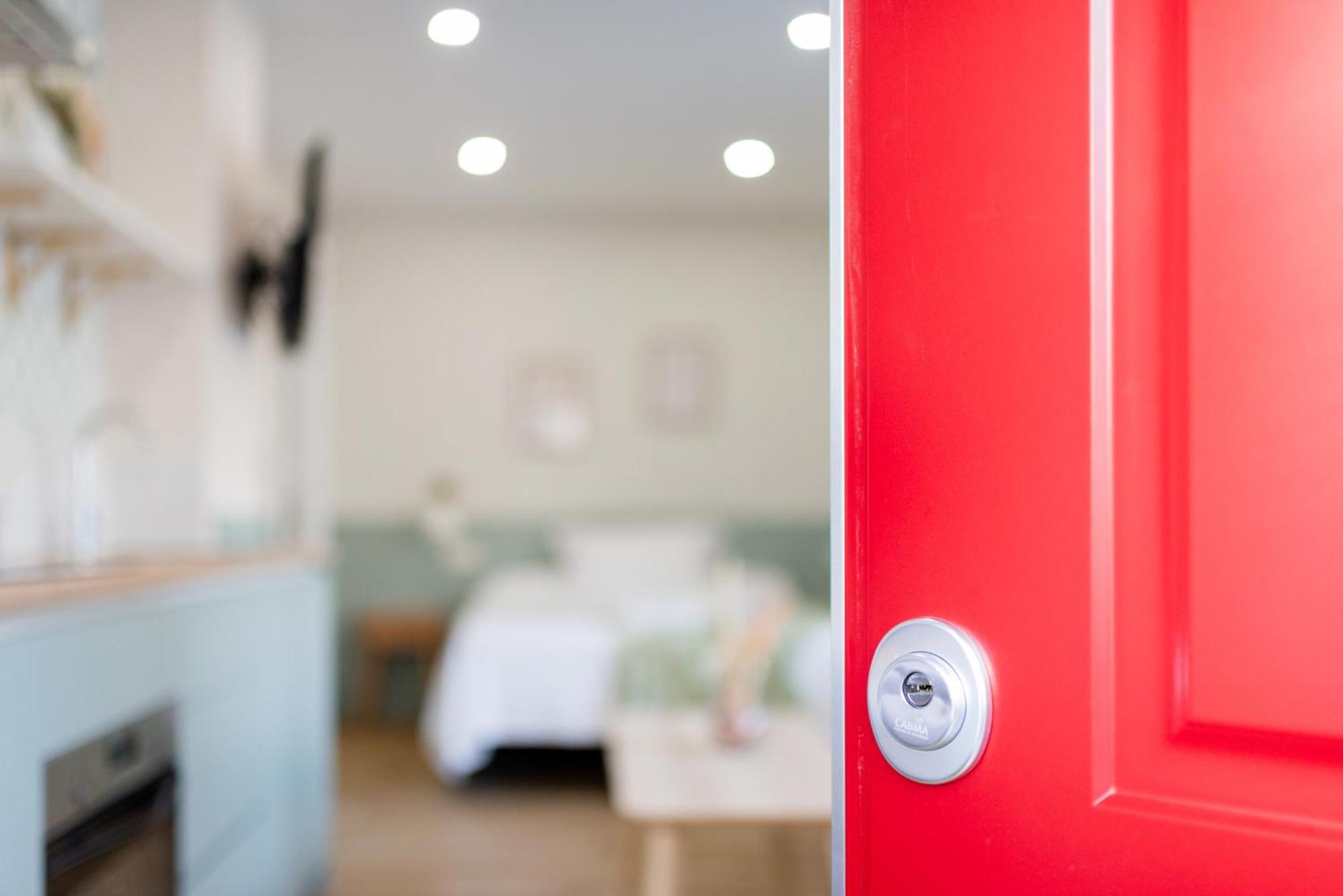 Estudio Reformado En Apartamento Granada